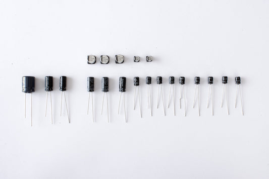 Capacitor kit - SEGA Game Gear - SEGA Nomad - Atari Lynx - PCEngine GT